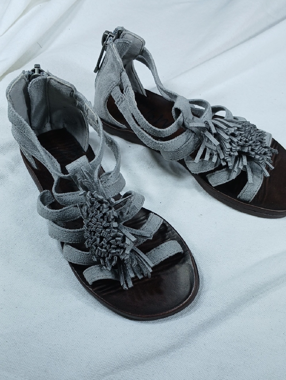 Blowfish gray girls Fringe Gladiator Sandals